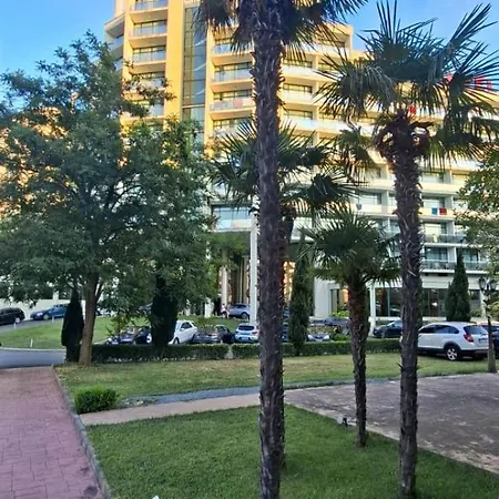 Sunny Plaza Celebrity Sluneční pobřeží